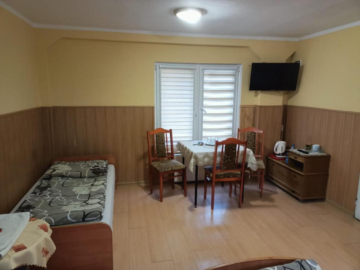 Motel Sportowy Osir Явор Екстериор снимка